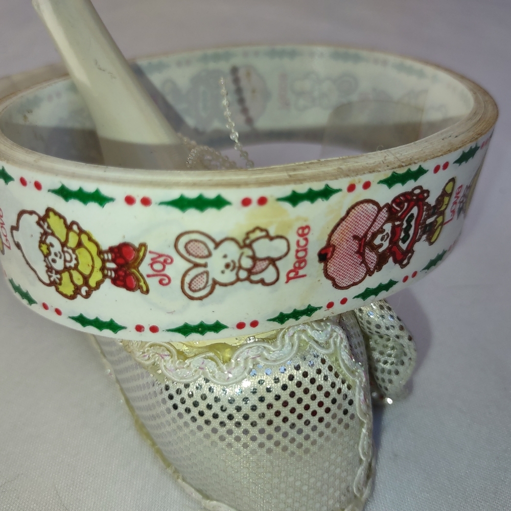 Vintage Strawberry Shortcake Ribbon DIY Project  Christmas Holiday Festive Decor